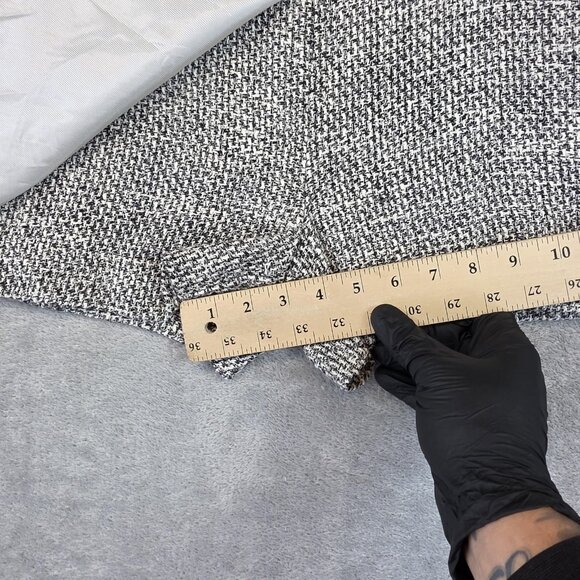 Zara Skort Womens Medium Gray Tweed Wrap Front Shorts Mini Skirt Pockets Lined - Picture 7 of 9